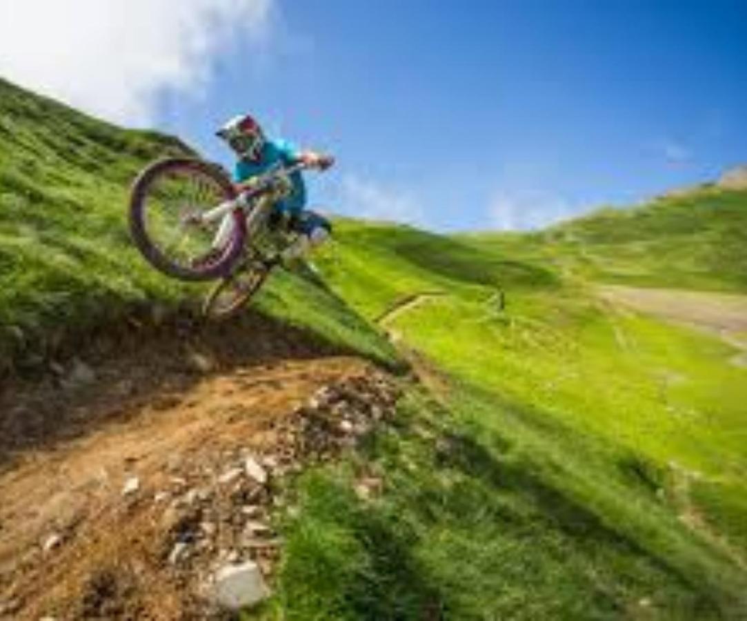 L'Argalyde Esprit Pyrenees Wellness & Cycling Daire Ayzac-Ost Dış mekan fotoğraf